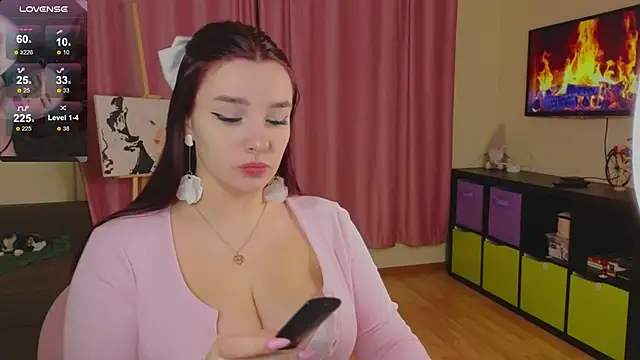 CookyDaisy online show from December 14, 2025, 6:12 pm