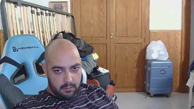 Snapshot of chicomallorca96 chatting on May 28, 2026, 1:41 pm chicomallorca96 online show from May 28, 2026, 1:41 pm