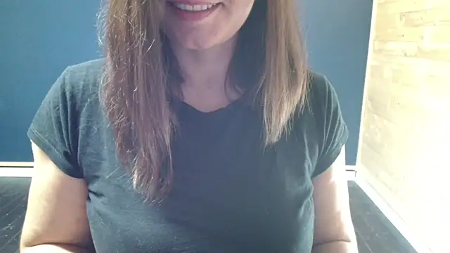 Snapshot of NovaBabe21 chatting on September 25, 2025, 9:24 am NovaBabe21 online show from September 25, 2025, 9:24 am