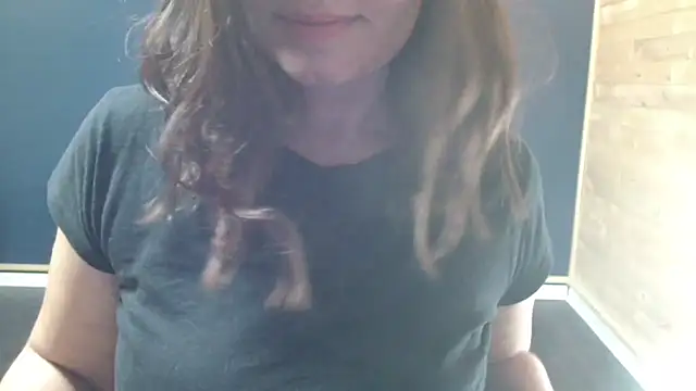 Snapshot of NovaBabe21 chatting on October 9, 2025, 6:55 am NovaBabe21 online show from October 9, 2025, 6:55 am