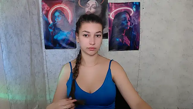 Snapshot of KarolinaRosse_ chatting on October 13, 2025, 5:40 am KarolinaRosse online show from October 13, 2025, 5:40 am