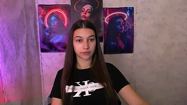 Snapshot of KarolinaRosse_ chatting on October 24, 2025, 5:04 am KarolinaRosse online show from October 24, 2025, 5:04 am