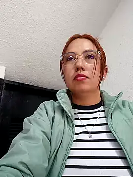 VIOLETA-25  online show from February 6, 2025, 9:17 pm