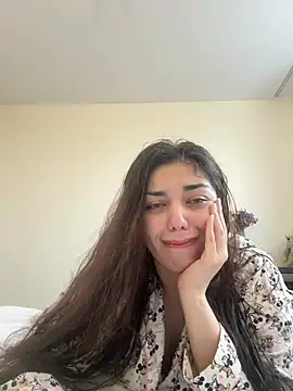 Sweet Khalifa  online show from December 20, 2024, 8:28 am