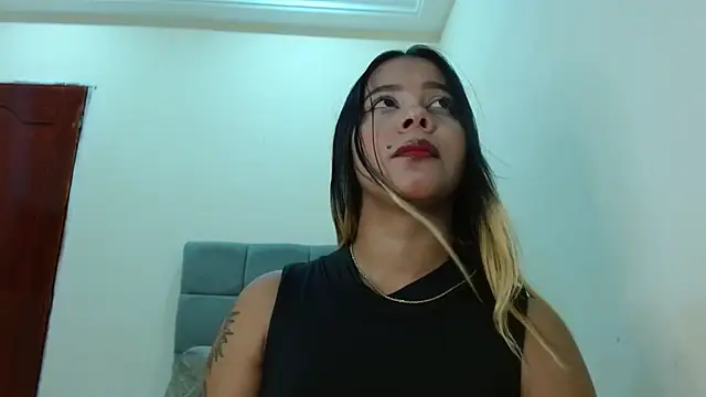 Snapshot of Miranda-brow chatting on September 11, 2025, 1:49 am Miranda-brow online show from September 11, 2025, 1:49 am