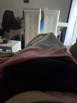 Snapshot of jessieandjames29 chatting on October 9, 2025, 3:43 pm jessieandjames29 online show from October 9, 2025, 3:43 pm