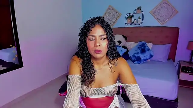 Edelaine rogers online show from March 19, 2026, 3:54 am