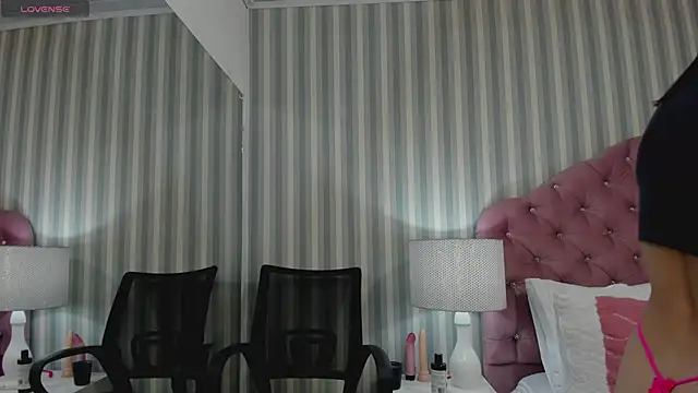 Snapshot of HazelMoret chatting on March 6, 2025, 11:58 am HazelMoret online show from March 6, 2025, 11:58 am