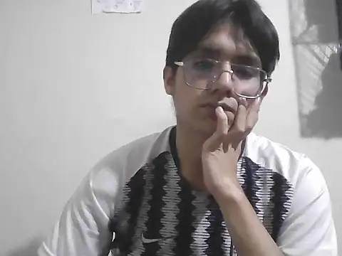 Snapshot of HardDick2 chatting on June 27, 2026, 4:50 am HardDick2 online show from June 27, 2026, 4:50 am