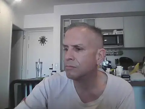 Snapshot of Diegoperrote682661 chatting on October 28, 2025, 10:34 pm Diegoperrote682661 online show from October 28, 2025, 10:34 pm