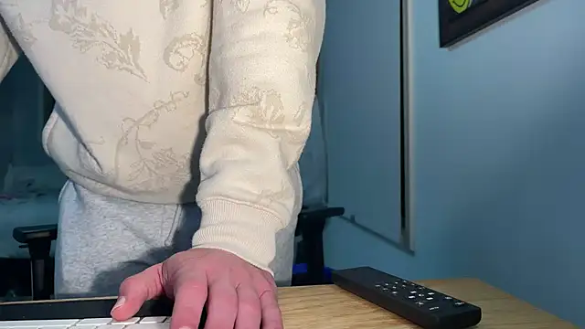 Snapshot of Dylansd chatting on December 31, 2024, 4:49 am Dylansd online show from December 31, 2024, 4:49 am