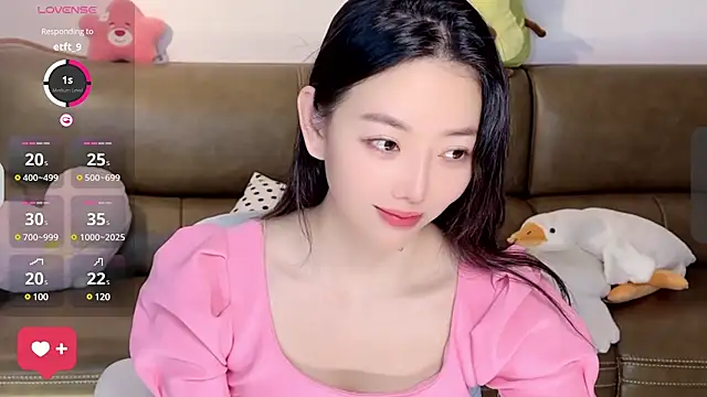 Yilin1999 online show from February 27, 2025, 3:58 am