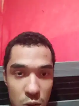 Snapshot of JuggedRegrets chatting on January 7, 2026, 10:23 pm JuggedRegrets online show from January 7, 2026, 10:23 pm