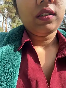 Snapshot of ScarletAss chatting on September 18, 2025, 11:12 am ScarletAss online show from September 18, 2025, 11:12 am