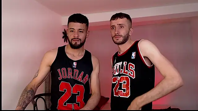 Snapshot of evil_boys_77 chatting on October 5, 2025, 2:15 pm evil boys 77 online show from October 5, 2025, 2:15 pm