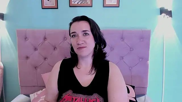 kyoakane online show from January 7, 2025, 6:27 am