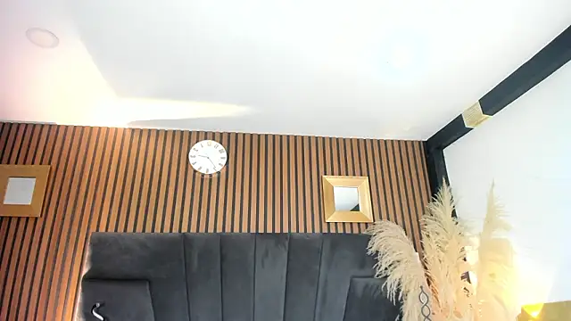 NaxaAndLexi  online show from February 20, 2026, 2:28 pm