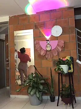 Snapshot of karlahush chatting on October 21, 2025, 11:27 pm karlahush online show from October 21, 2025, 11:27 pm