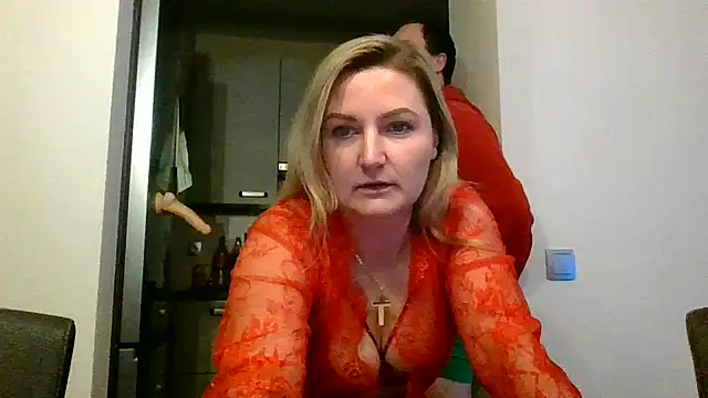 Snapshot of CoupleKitty chatting on January 13, 2025, 7:53 pm CoupleKitty online show from January 13, 2025, 7:53 pm