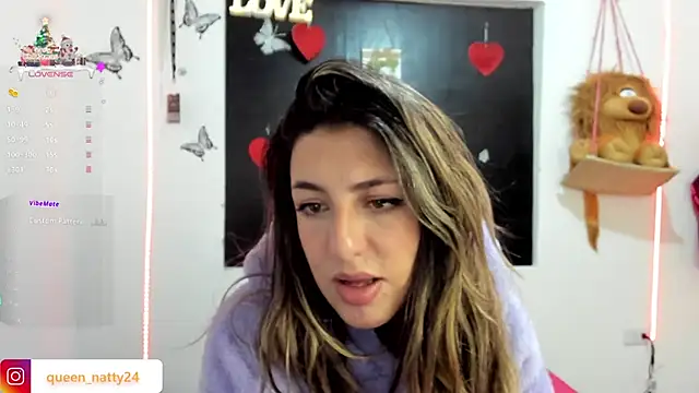 Snapshot of queen-natty chatting on January 8, 2025, 6:31 am queen-natty online show from January 8, 2025, 6:31 am