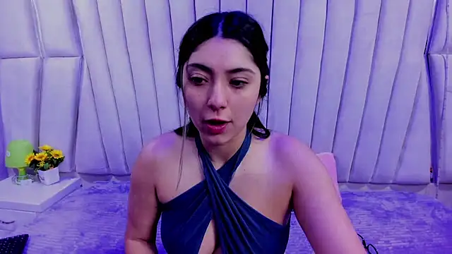 Snapshot of Lucy_Anall_ chatting on November 4, 2025, 9:25 pm Lucy Anall online show from November 4, 2025, 9:25 pm