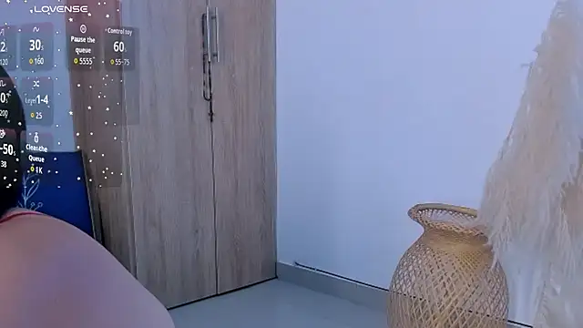 AmaiaFerrer online show from March 14, 2026, 10:59 pm