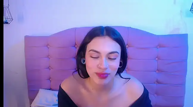 Snapshot of kyle8_ls chatting on March 19, 2025, 6:35 am kyle8 ls online show from March 19, 2025, 6:35 am