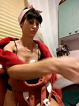 Kamila151 online show from September 28, 2025, 12:16 am