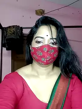 Lexi Baby  online show from November 3, 2025, 6:20 pm