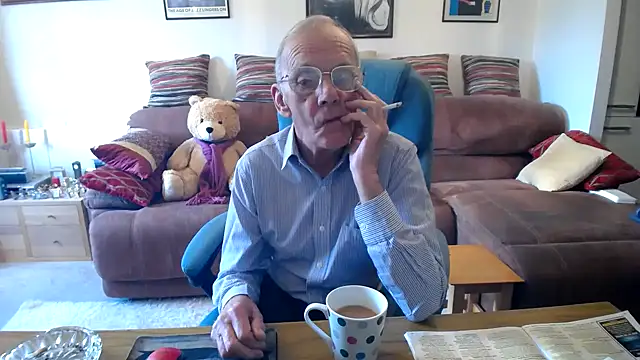 Snapshot of Ferret7777 chatting on September 23, 2025, 1:25 pm Ferret7777 online show from September 23, 2025, 1:25 pm