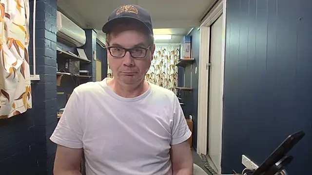 Snapshot of tilobinder chatting on January 19, 2026, 4:00 pm tilobinder online show from January 19, 2026, 4:00 pm