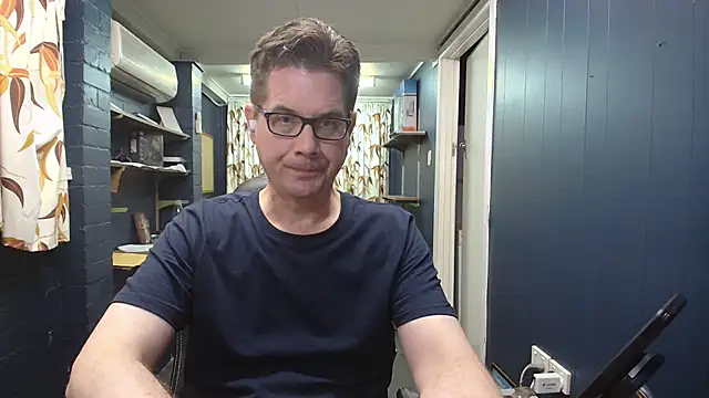 Snapshot of tilobinder chatting on February 28, 2026, 2:51 pm tilobinder online show from February 28, 2026, 2:51 pm