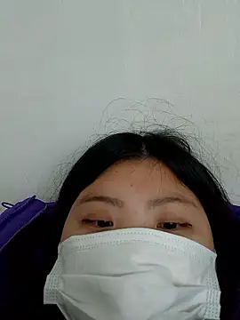 hello098712 online show from December 2, 2025, 11:26 am