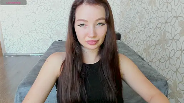 Lissa Cristal online show from July 25, 2026, 7:50 am