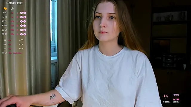 princessaalicc online show from November 19, 2025, 11:32 am