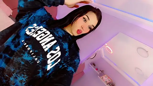 Snapshot of Jadeyourqueen chatting on January 4, 2025, 6:30 pm Jadeyourqueen online show from January 4, 2025, 6:30 pm