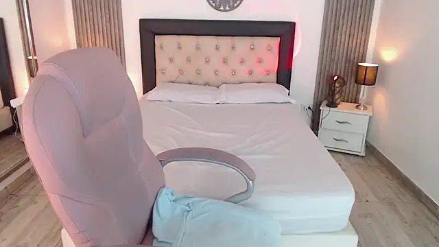 Sam mansson66 online show from March 14, 2025, 6:39 pm