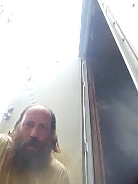 Snapshot of Beyond1978 chatting on September 25, 2025, 5:38 pm Beyond1978 online show from September 25, 2025, 5:38 pm