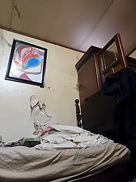 Snapshot of Beyond1978 chatting on October 27, 2025, 5:28 pm Beyond1978 online show from October 27, 2025, 5:28 pm