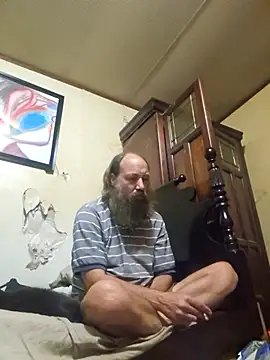 Snapshot of Beyond1978 chatting on November 11, 2025, 12:43 am Beyond1978 online show from November 11, 2025, 12:43 am