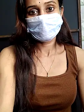 Oleevia online show from November 12, 2025, 8:48 am