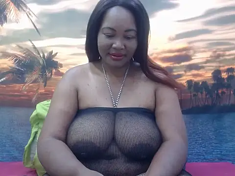 chubbydoll122 online show from May 31, 2026, 3:47 am