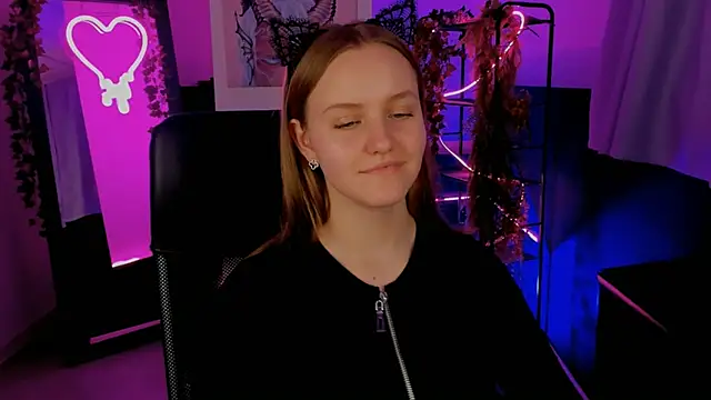 Snapshot of KellyPoter chatting on December 12, 2024, 7:48 pm KellyPoter online show from December 12, 2024, 7:48 pm