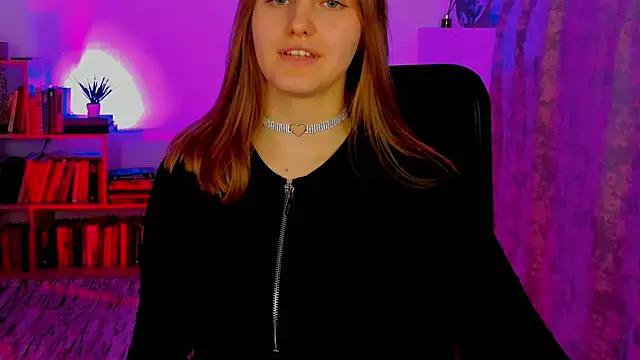 Snapshot of KellyPoter chatting on December 21, 2024, 6:23 pm KellyPoter online show from December 21, 2024, 6:23 pm