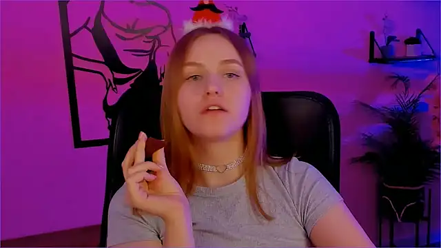 Snapshot of KellyPoter chatting on December 24, 2024, 6:17 pm KellyPoter online show from December 24, 2024, 6:17 pm