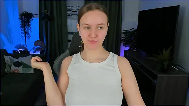 Snapshot of KellyPoter chatting on January 18, 2025, 8:31 am KellyPoter online show from January 18, 2025, 8:31 am