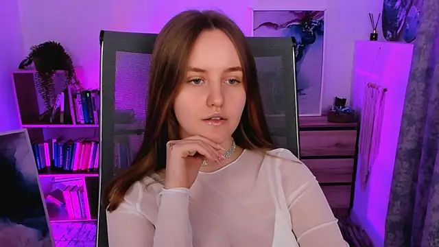 Snapshot of KellyPoter chatting on February 20, 2025, 12:47 pm KellyPoter online show from February 20, 2025, 12:47 pm