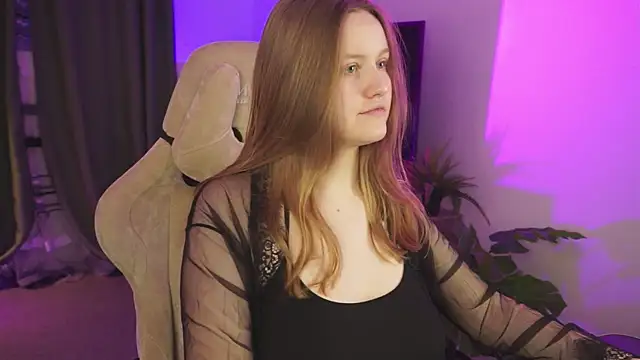 Snapshot of KellyPoter chatting on September 9, 2025, 9:53 am KellyPoter online show from September 9, 2025, 9:53 am