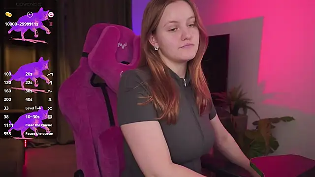 Snapshot of KellyPoter chatting on September 16, 2025, 12:06 pm KellyPoter online show from September 16, 2025, 12:06 pm