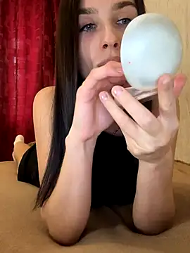 SpecialLina online show from September 30, 2025, 9:58 am